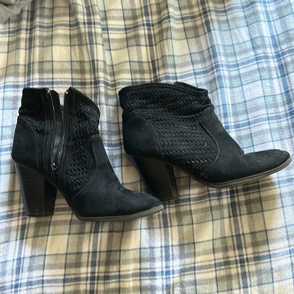 Black Worthington ankle boots size 5.5 - Picture 1 of 4